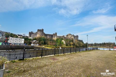 undefined, North Quay Court, The Green, Pembroke