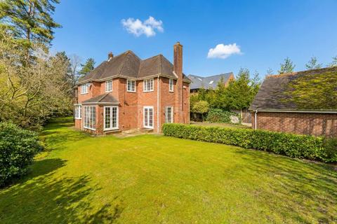 4 bedroom detached house for sale, Broadway, Hale, Cheshire