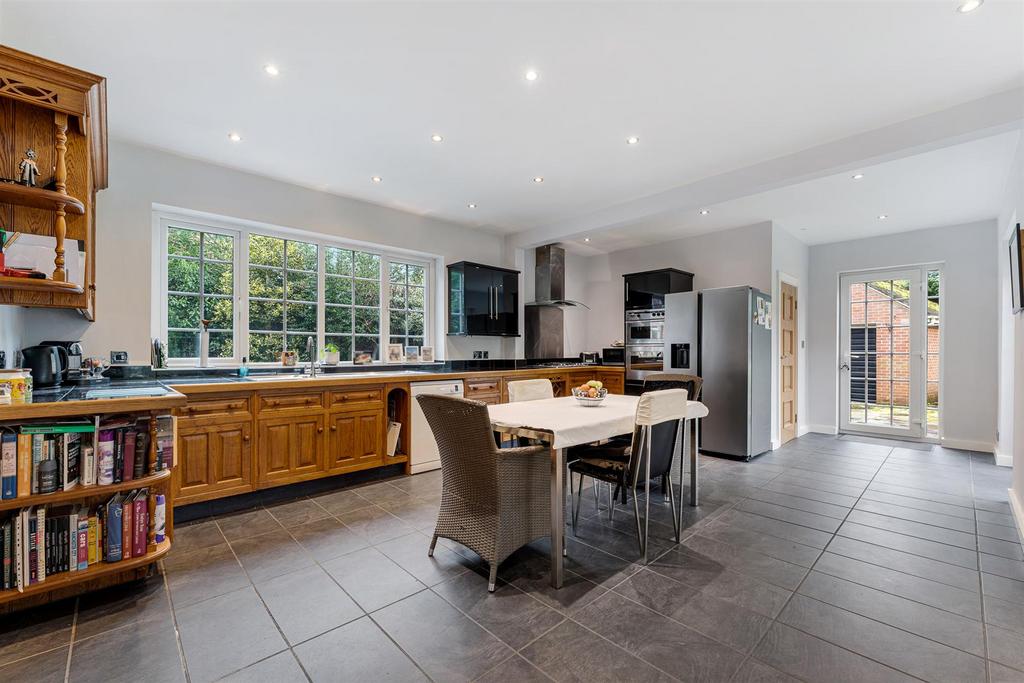 Breakfast kitchen