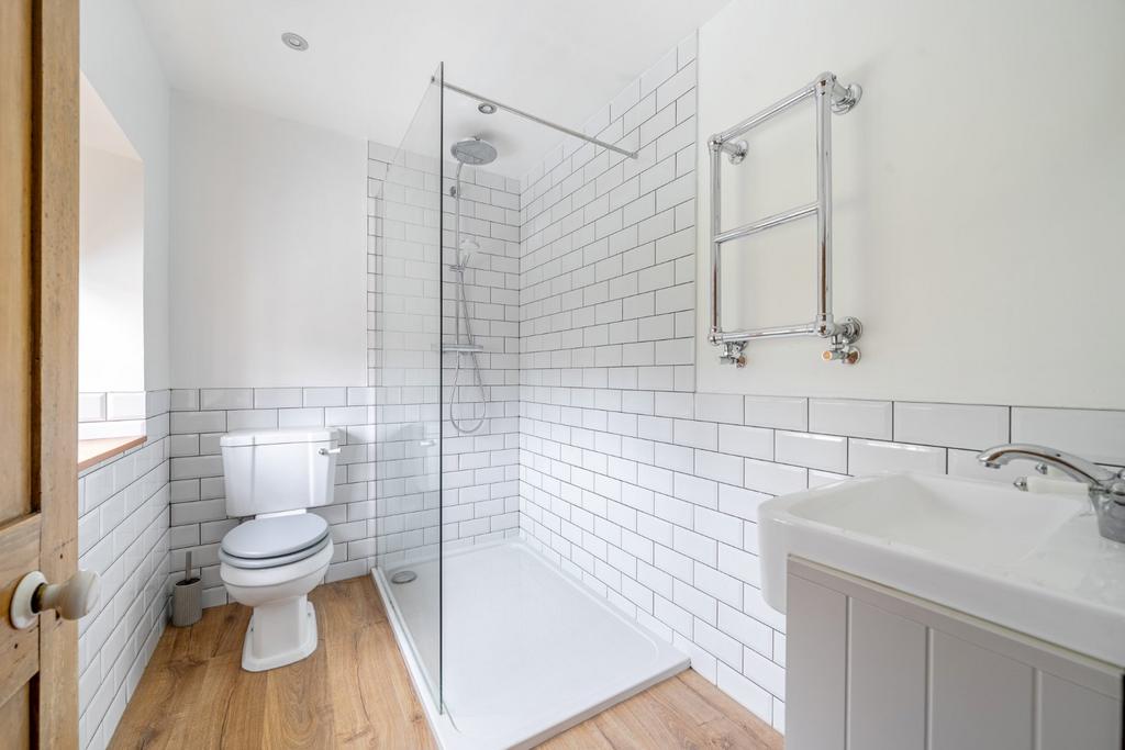 Ensuite Bathroom