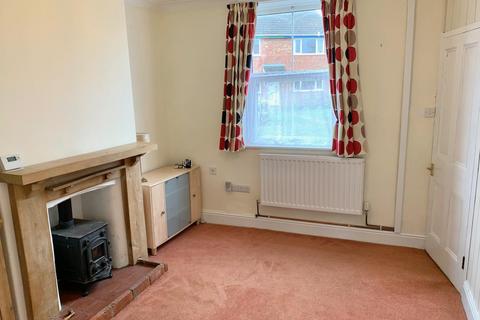 2 bedroom terraced house for sale, Outgang Road, Pickering