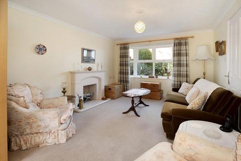 4 bedroom detached house for sale, St. Johns Close, Bishopsteignton, TQ14