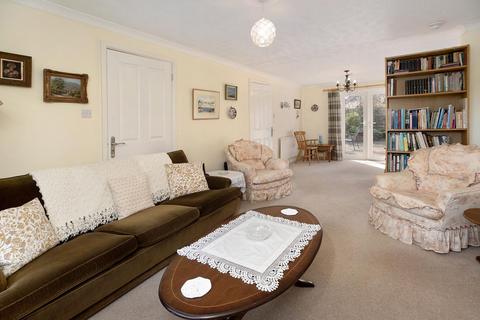 4 bedroom detached house for sale, St. Johns Close, Bishopsteignton, TQ14