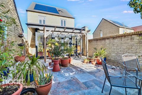 4 bedroom detached house for sale, Jenners Yard, Swindon