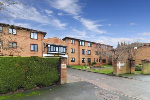 2 bedroom flat for sale, Lakeview, Railway Terrace, Kings Langley, WD4