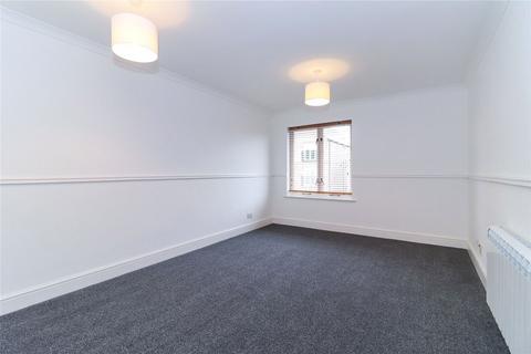 2 bedroom flat for sale, Lakeview, Railway Terrace, Kings Langley, WD4