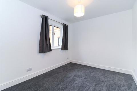 2 bedroom flat for sale, Lakeview, Railway Terrace, Kings Langley, WD4