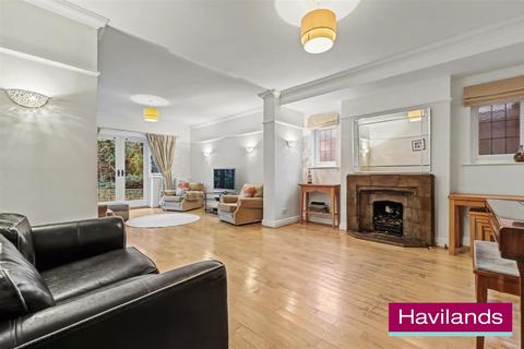 4 bedroom detached house for sale, Cresswell Way, London