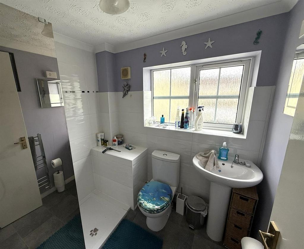 Re Fitted Bathroom