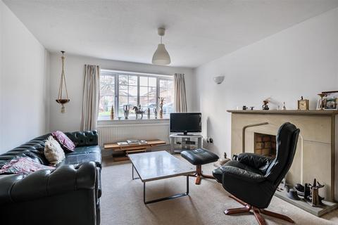 4 bedroom detached house for sale, Oak Tree Close, Trowbridge BA14