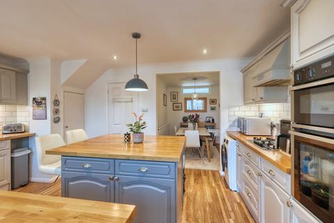 3 bedroom terraced house for sale, The Haystacks, Buckinghamshire HP13