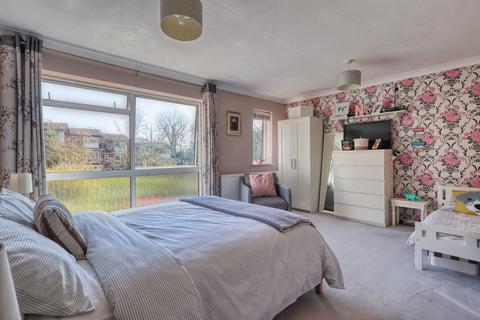 3 bedroom terraced house for sale, The Haystacks, Buckinghamshire HP13