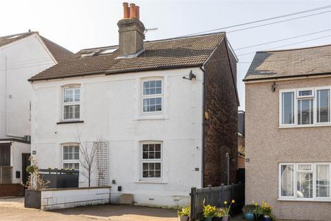 3 bedroom semi-detached house for sale, Ranelagh Road, Redhill