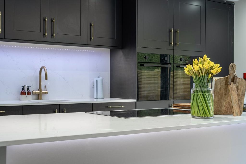 Kitchen Feature