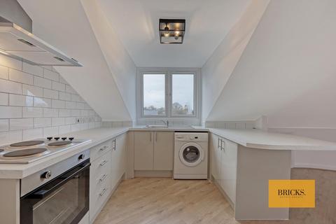 undefined, Queens Road, Buckhurst Hill IG9