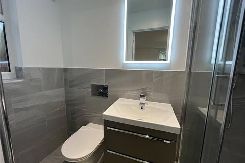 2 bedroom flat to rent, Archery Gardens, St. Leonards-on-Sea, East Sussex, TN38