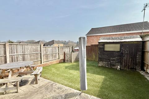 3 bedroom terraced house for sale, Highlands Close, Dibden Purlieu, SO45