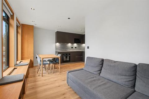 2 bedroom apartment to rent, Hamilton Road, Golders Green, London, NW11