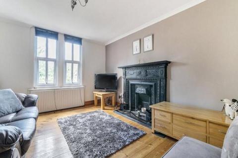 2 bedroom flat to rent, Cobham Terrace, Bean Road, Greenhithe
