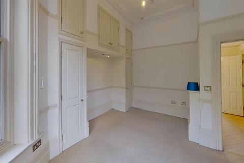 undefined, TWO BEDROOM SEA FRONT APARTMENT
