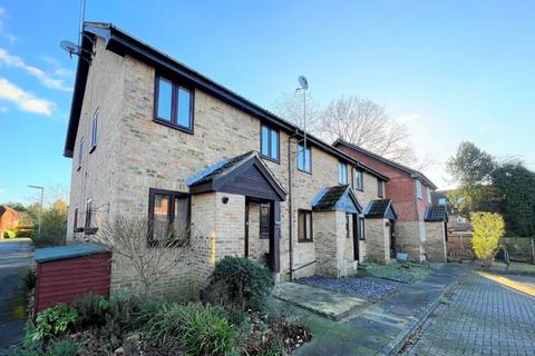undefined, Oakridge, Woking GU24