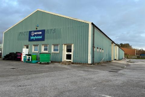 Industrial unit to rent - St. Theodores Way, Brynmenyn Industrial Estate, Bridgend, CF31 9TZ