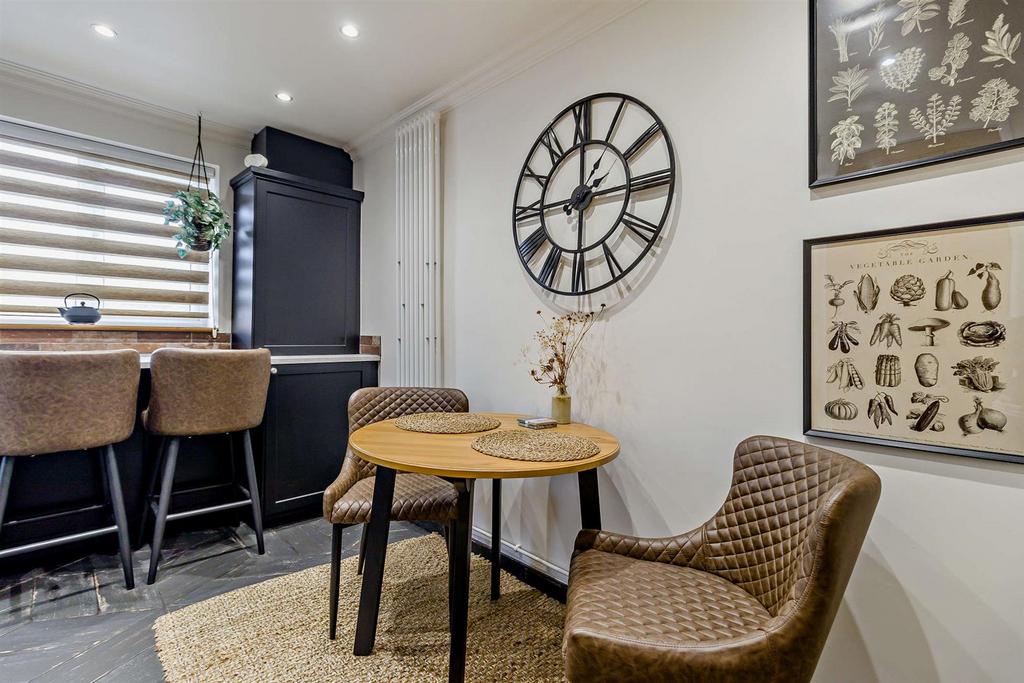 8682080-interior15-800.jpg