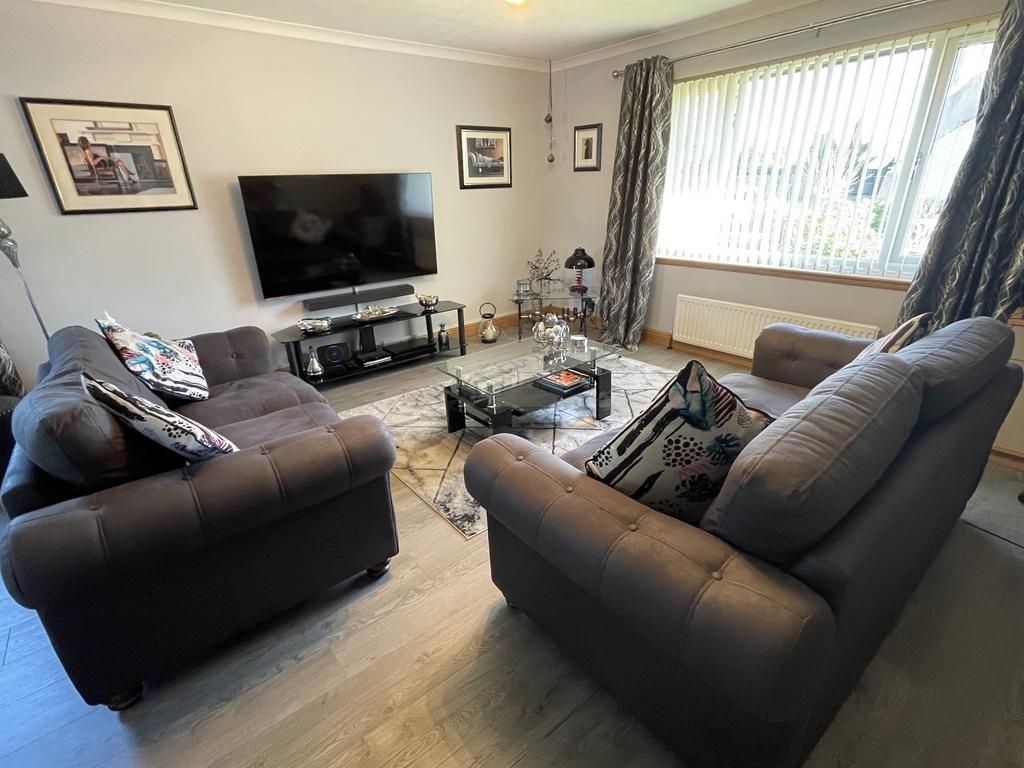 Lounge a.JPG