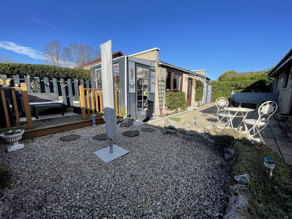 Garden a.JPG