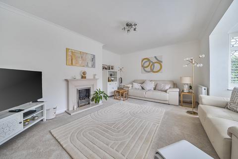 5 bedroom detached house for sale, Lovelace Drive, Surrey GU22
