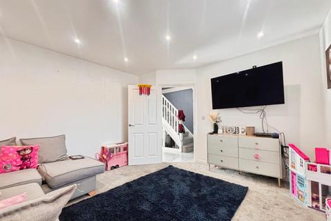 4 bedroom detached house for sale, Repton Avenue, Ashford