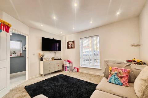 4 bedroom detached house for sale, Repton Avenue, Ashford