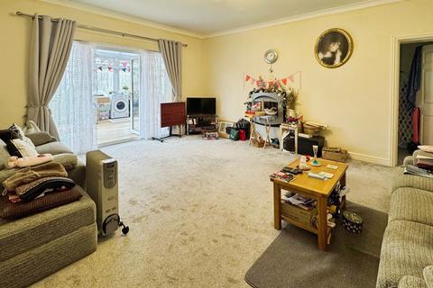 3 bedroom bungalow for sale, The Street, Little Clacton, Clacton-on-Sea