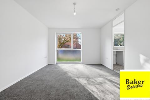 undefined, Trotwood, Chigwell IG7