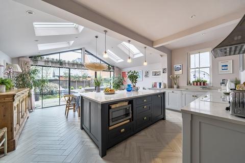 5 bedroom detached house for sale, Holstein Avenue, Weybridge, Surrey, KT13