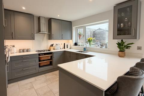 3 bedroom detached house for sale, Tiddington, Oxfordshire, OX9 2LH