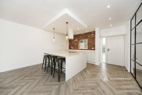 undefined, Creasey Park Drive, Bedfordshire LU6