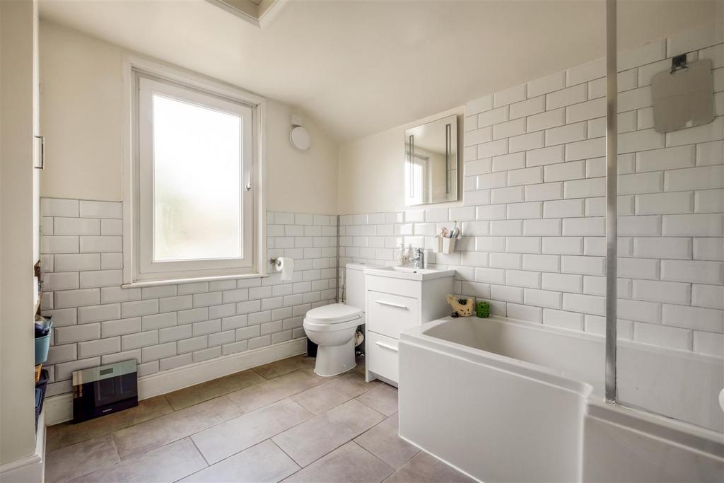 5 Eastbrook Rd-15.jpg