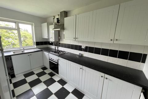 2 bedroom maisonette for sale, Cedar Close, Borehamwood WD6