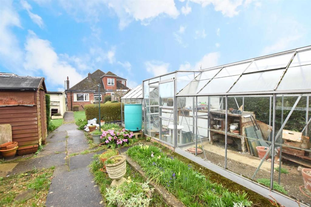 GREENHOUSES &amp; GARDEN SHED