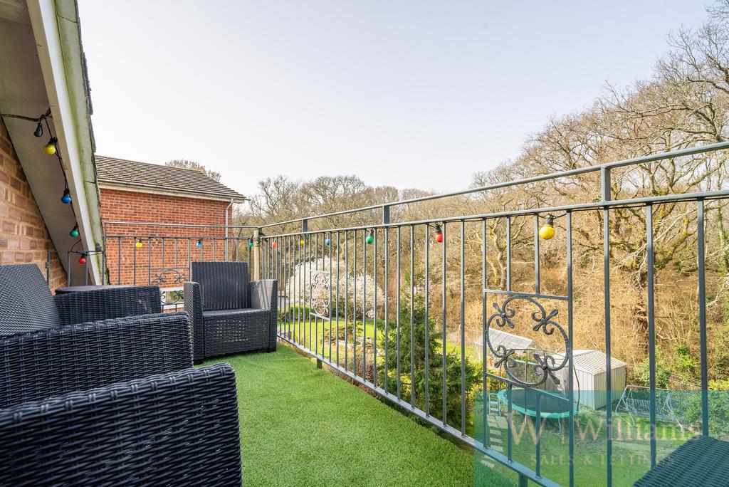 First floor balcony