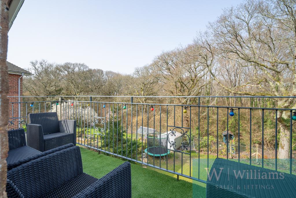 First floor balcony