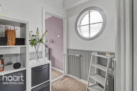 2 bedroom semi-detached house for sale, Larkfield Avenue, Gillingham