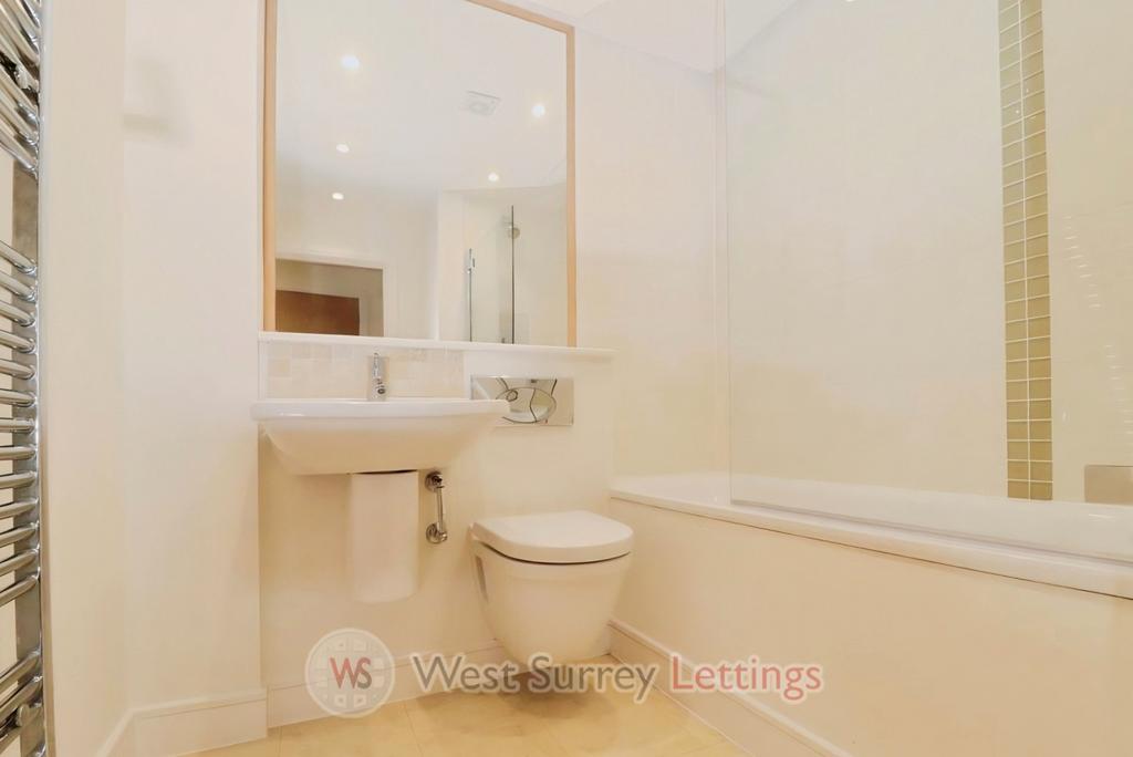1eedb154-new 20main 20bath lge