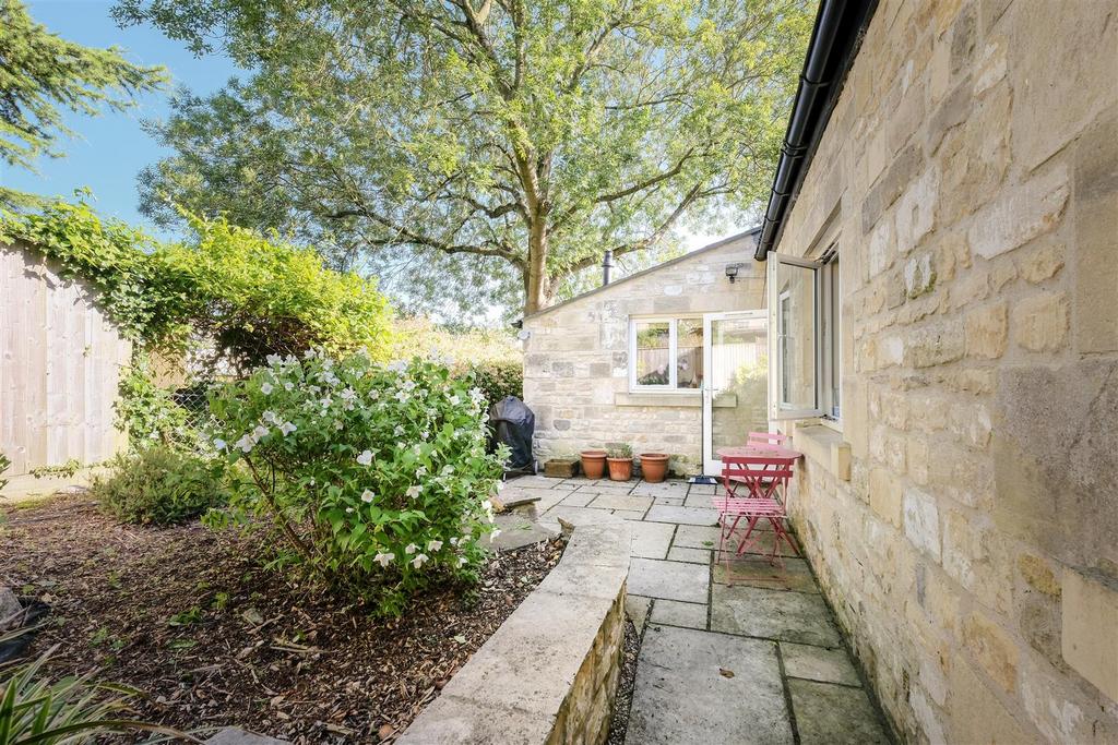 Rear Courtyard