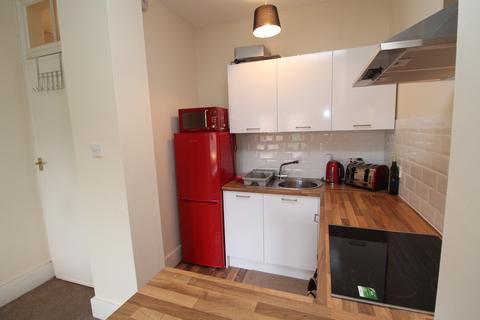 1 bedroom flat to rent, Maule Drive, Glasgow G11