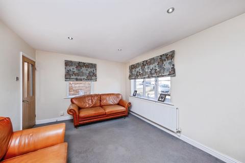 4 bedroom detached house for sale, Dove Close, Newport Pagnell