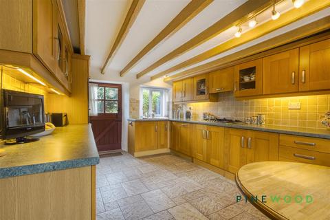 3 bedroom detached house for sale, Main Road, Alfreton DE55