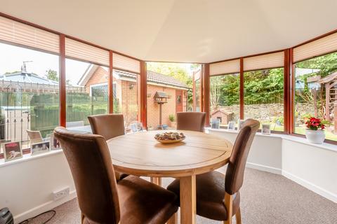 2 bedroom detached bungalow for sale, Walnut Close, Empingham, Oakham