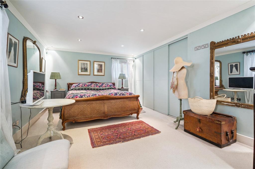 Priniciple Bedroom